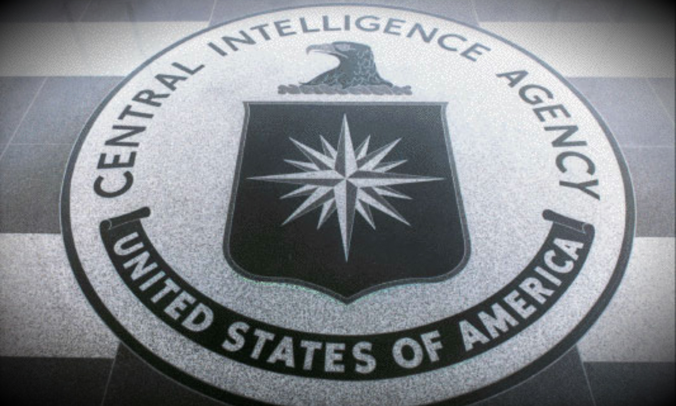 CIA razpada: Agenti množično bežijo zaradi Trumpa