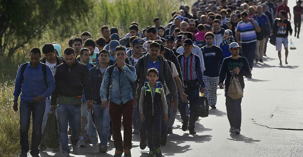 Avstrijski tajni dokument: Prihaja 15 milijonov migrantov!