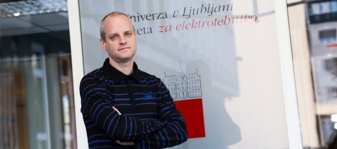 (Komentar) Tadej Kotnik o vlogi Banke Slovenije v sanaciji slovenskih bank jeseni 2013