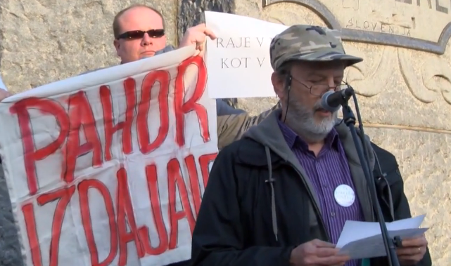 (VIDEO) Protestniki proti NATO-u vzklikali: “Pahor izdajalec”