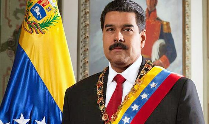 Po zmagi na lokalnih volitvah, predsednik Nicolas Maduro grozi: prepovedal bom opozicijo!