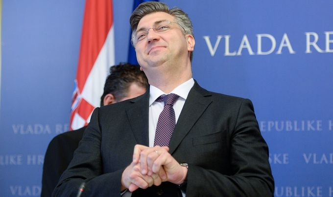 Plenković: ne potrebujem slovenskega zakona, da bi vedel kje je hrvaška meja!