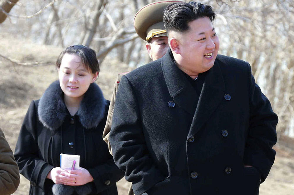 Najmočnejša ženska v Severni Koreji: Kdo je sestra Kim Jong-una?