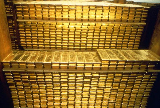 Nekaj se pripravlja! Po Turčiji tudi Nemčija umaknila zlato iz tujine: Rezerve tajno prepeljali domov!