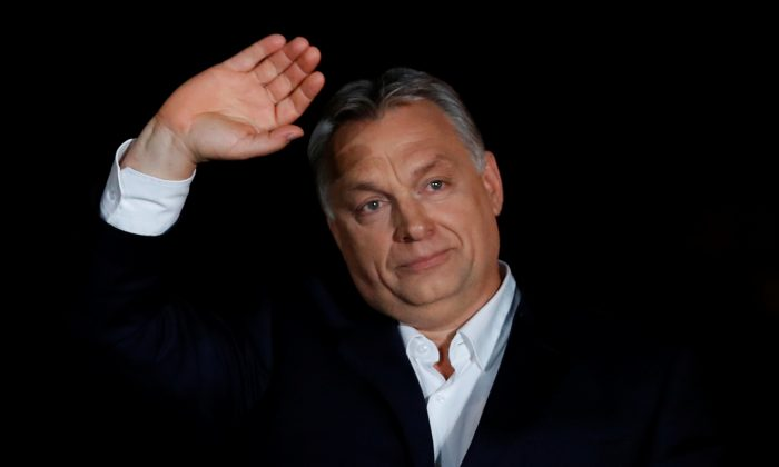 Orban odpihnil nasprotnike: “To je zgodovinska zmaga”!