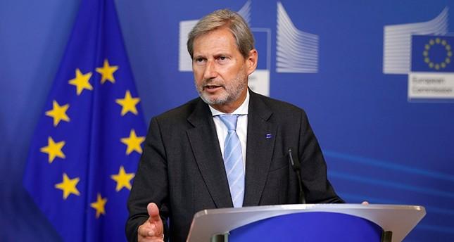 Evropski komisar za širitev Johannes Hahn za Deutsche Welle: V Sofiji šest novih pobud za Zahodni Balkan!