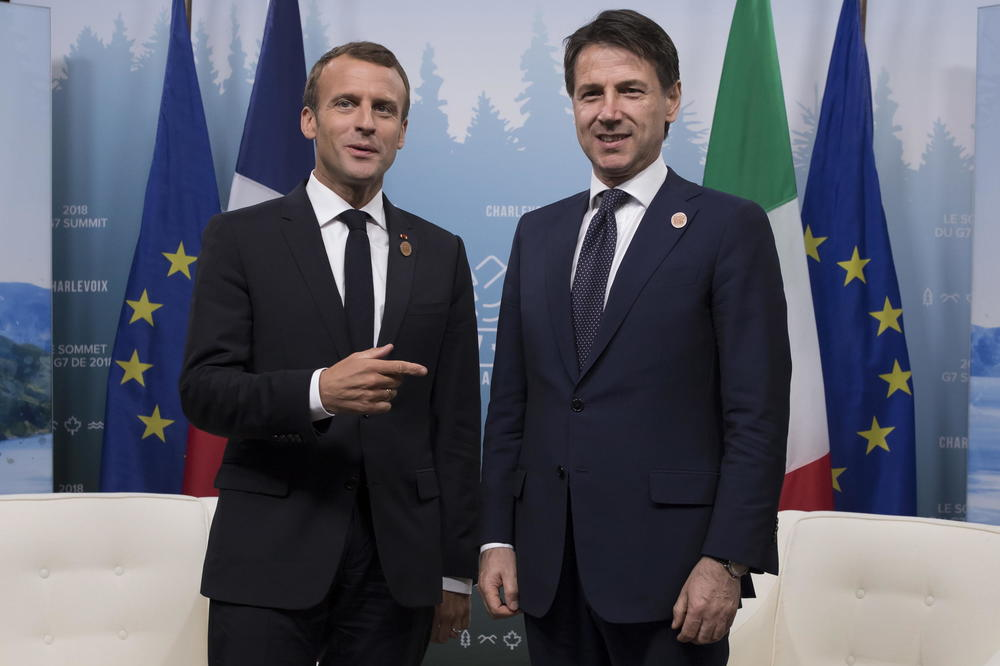 Migranti popolnoma skregali Evropo: Če ne bo francoskega opravičila, bo Conte zaradi težkih besed prestavil srečanje z Macronom