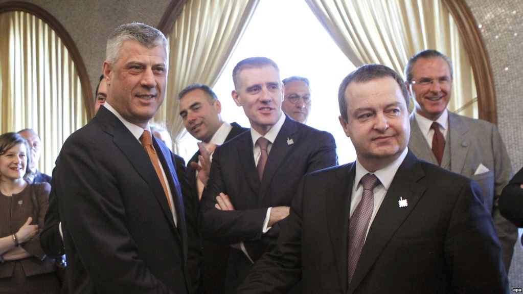 (VIDEO) Srbski zunanji minister Ivica Dačić: Kosovo je hotelo “preko Kurza do Interpola”