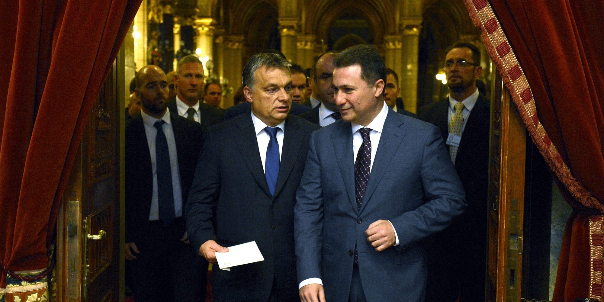 Madžarska potrdila: Gruevski je zaprosil za politični azil! Orbanovi mediji že vstopili na makedonski medijski trg!