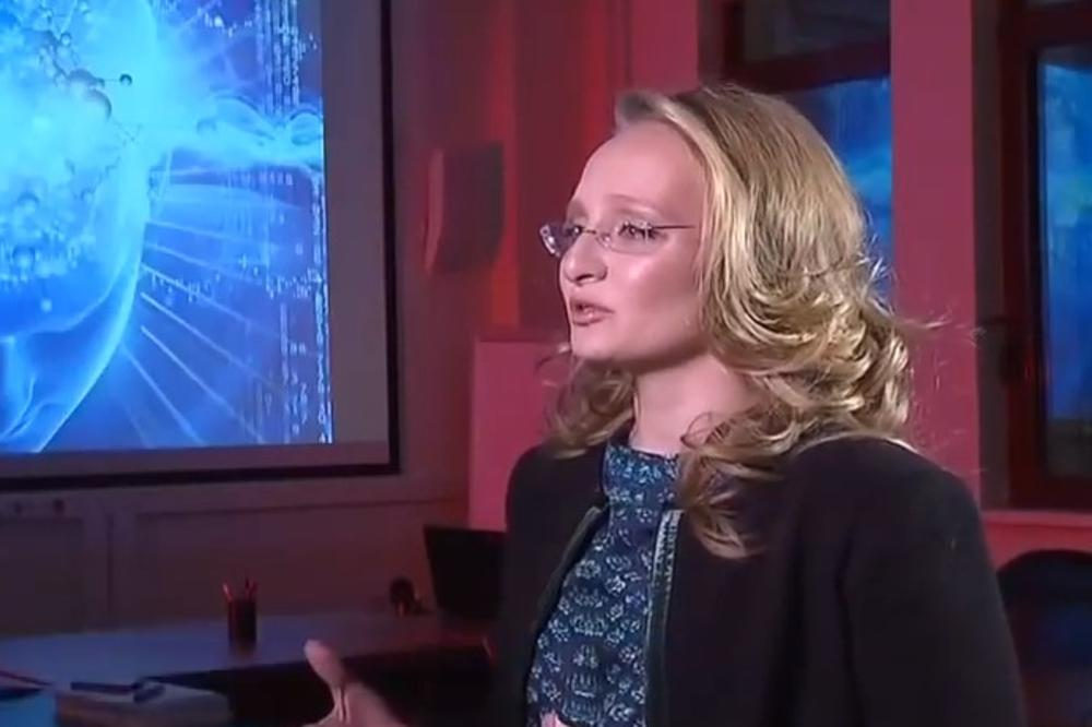 (VIDEO) Putinova hčerka dala intervju prvič po ločitvi od ruskega milijarderja, ki se je poročil z rusko starleto