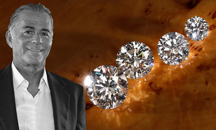 Bizarna smrt milijarderja, ki je prodal najdražji diamant na svetu: Umrl med operacijo podaljšanja penisa!