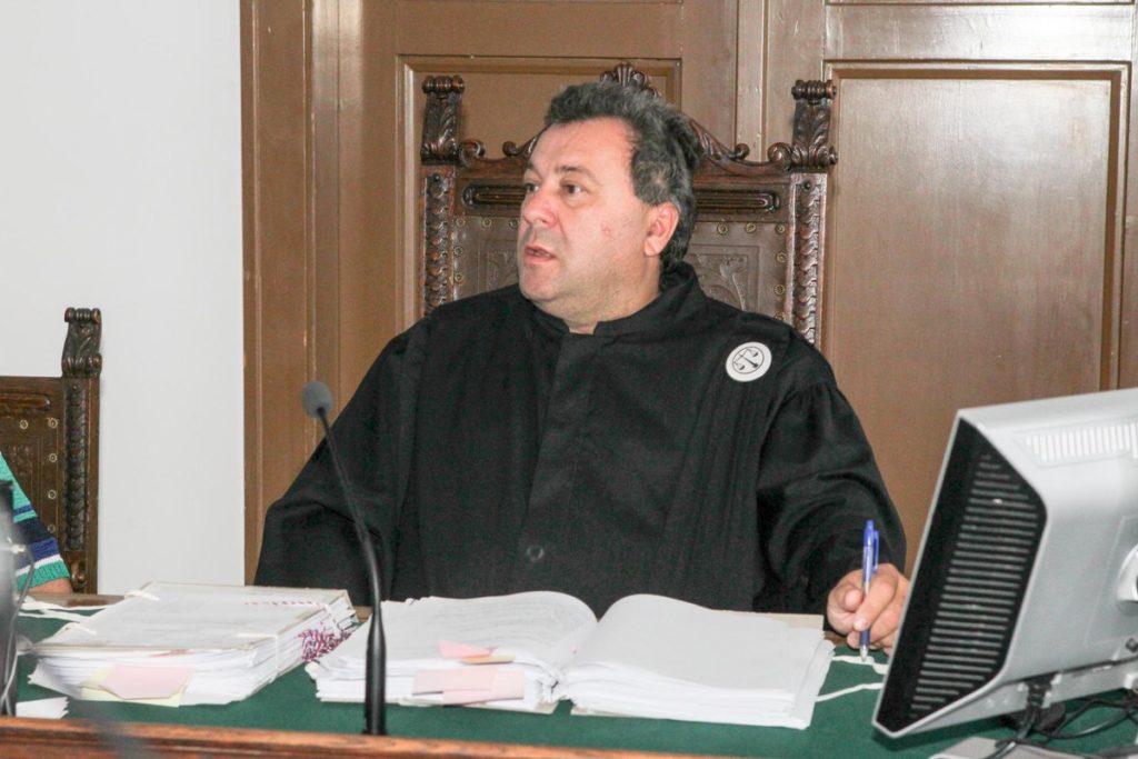 (VIDEO) Kaj je sodnik Zvjezdan Radonjič, ki je zatresel slovensko pravosodje, odgovoril predsedniku okrožnega sodišča Marjanu Pogačniku?