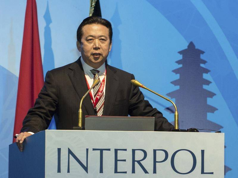 Kitajci aretirali bivšega šefa Interpola zaradi korupcije: Jemal naj bi podkupnine, da bi zadovoljil velike zahteve družine