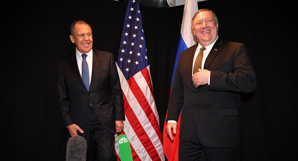Pompeo odpovedal svoj obisk v Moskvi, vendar se bo srečal s Putinom in Lavrovom v Sočiju