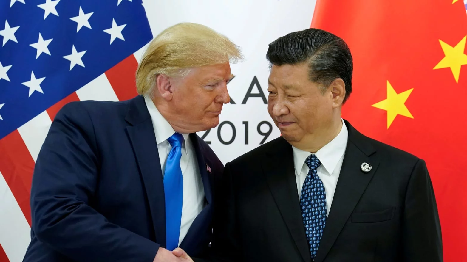 (VIDEO) Konec trgovinske vojne med ZDA in Kitajsko: ZDA bodo ponovno zalagale Huawei