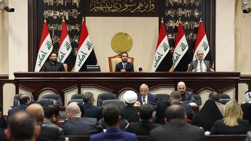 Irak sprejel resolucijo o trajnem izgonu ameriških sil iz države