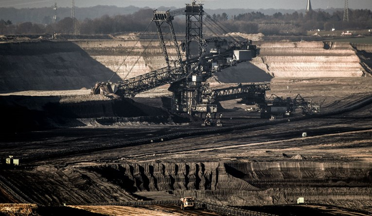 Nemčija za ukinitev uporabe premoga namenila skoraj 5 milijard za odškodnine delavcem
