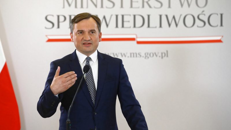 Poljska vlada je bila pred sprejemom proračuna EU na robu razpada – Kaj prinaša kompromis z EU?