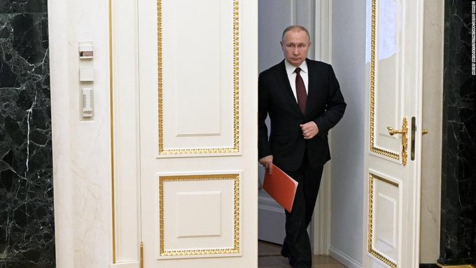 Rusija označila sankcije Bidnove administracije in Zahoda proti Putinu in Lavrovu kot “absolutno impotentne” – “Niti Putin niti Lavrov nimata računov v Veliki Britaniji ali kjer koli v tujini,” je dejala Marija Zaharova