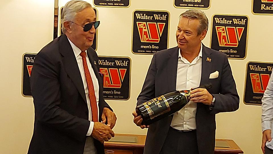 (VIDEO) Walter Wolf v zagrebškem hotelu Internacional obujal spomine na zmago njegove ekipe Formule1 Walter Wolf Racing v Monte Carlu – “Ko si kralj za en dan, tega ne moreš plačati. To je nemogoče”