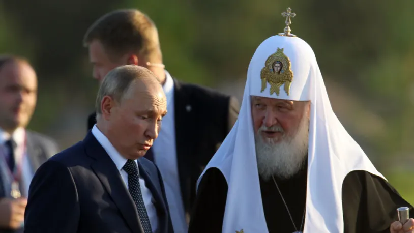 Putin za pravoslavni božič odredil 36-urno prekinitev ognja v Ukrajini –  Uradni Kijev za zdaj poziv k  božičnemu premirju zavrača