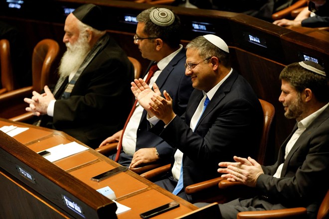 “Glede Rusije in Ukrajine bomo zagotovo storili nekaj – manj govorili v javnosti” – Novi izraelski zunanji minister Eli Cohen napovedal bolj prorusko usmeritev  Izraela