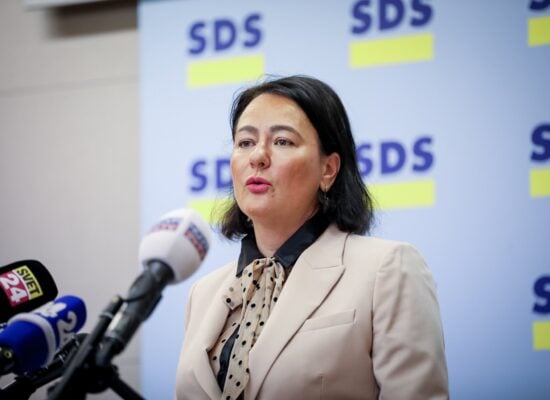 (VIDEO) SDS s parlamentarno preiskavo nad Jankovića in Co