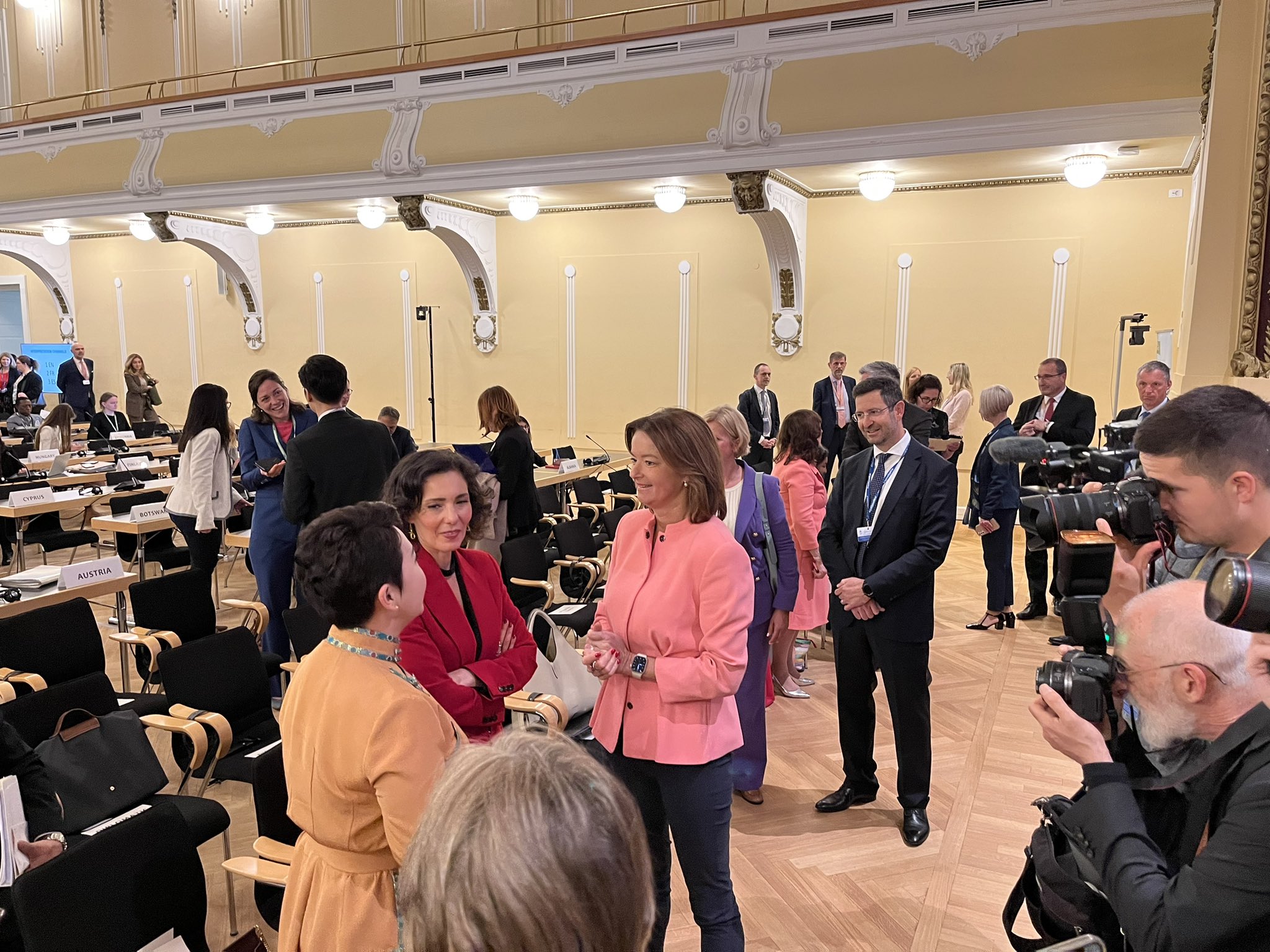 (V ŽIVO) Ljubljansko-haaška konvencija – Slovenija gosti diplomatsko konferenco za sprejem konvencije o sodelovanju pri pregonu genocida