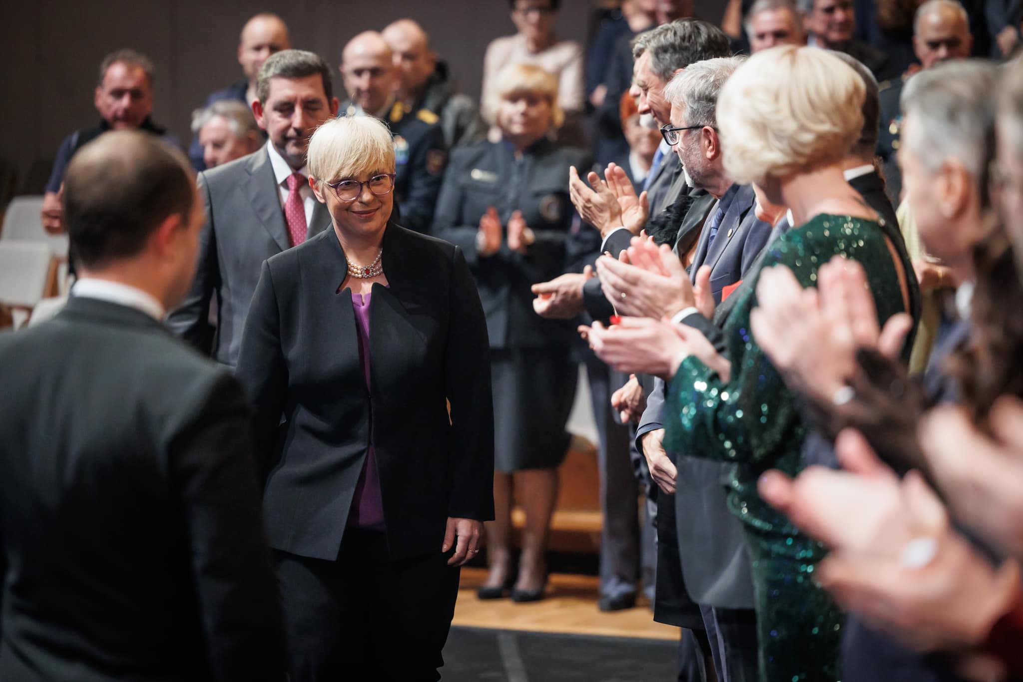 “Sem kot prva ženska v zgodovini Slovenije postala vaša predsednica – Vaša Nataša” – Nataša Pirc Musar ob letu osorej