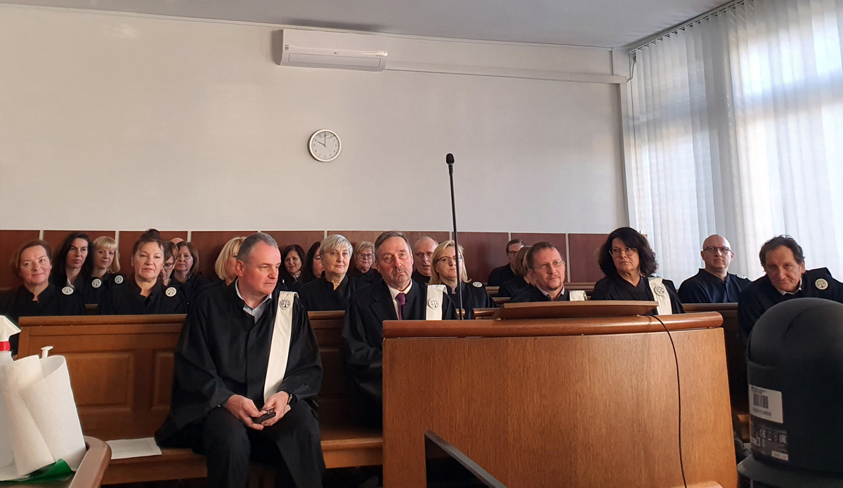 Ne, to ni poročilo o stavki sodnikov pri nas – Od ponedeljka, 22. januarja stavkajo sodniki na hrvaškem, z istimi argumenti kot slovenski