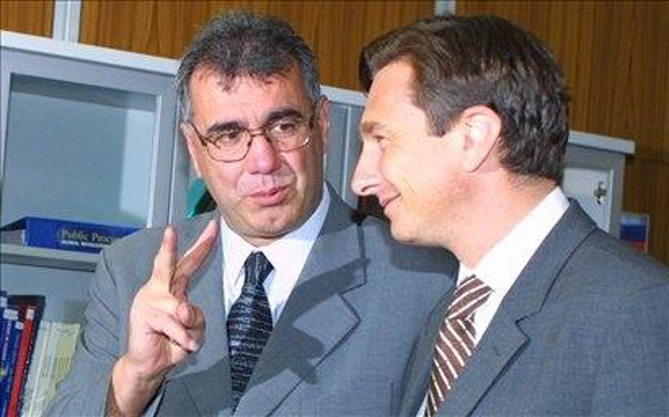 “Kje ste moji SD-jevci?” – Aurelio Juri o svojih 36 letnih izkušnjah s stranko, ki jo je zapustil zaradi Pahorja: “Borut me niti pozdravil ni, ostal sem vendarle njihov volilec, računal na Fajonovo…”