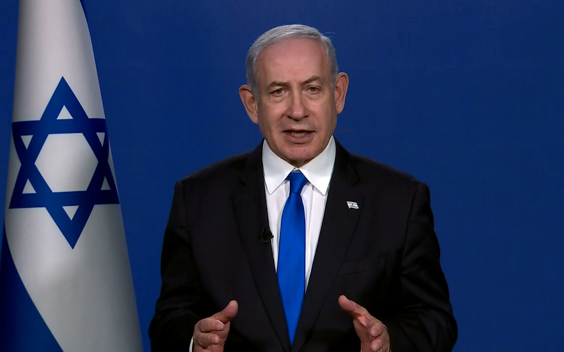 Netanjahu vztraja pri ofenzivi na Rafo, kamor se je zateklo 1,5 milijona Palestincev