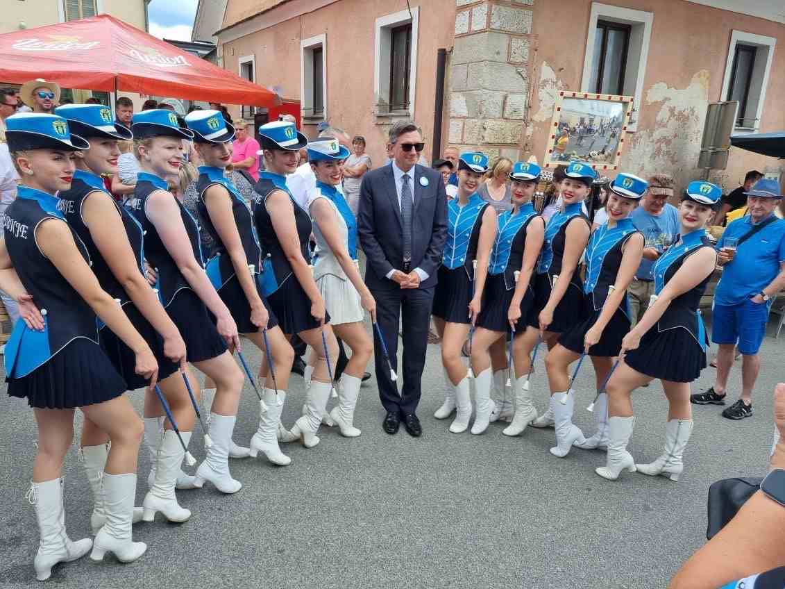 “Super vzdušje v Stični” – Borut Pahor na tradicionalnem 53. taboru slovenskih pevskih zborov