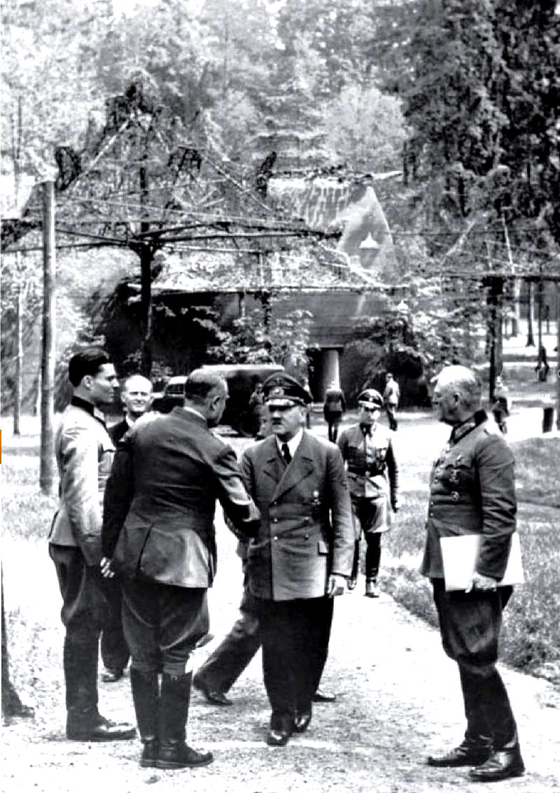 “Operacija Valkira” – Scholz ob 80. obletnici poskusa atentata na Hitlerja za obrambo demokracije